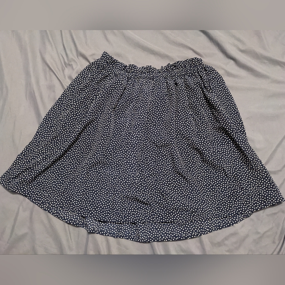 Forever 21 Twee Polka Dot Mini Skirt with Ruffle Waistband